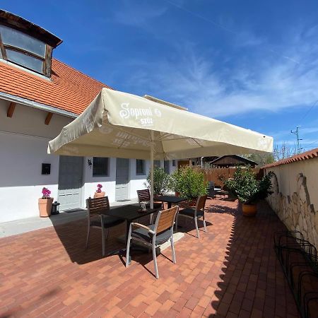 Bed and Breakfast Szkíta Panzió Balatonmáriafürdő Exterior foto